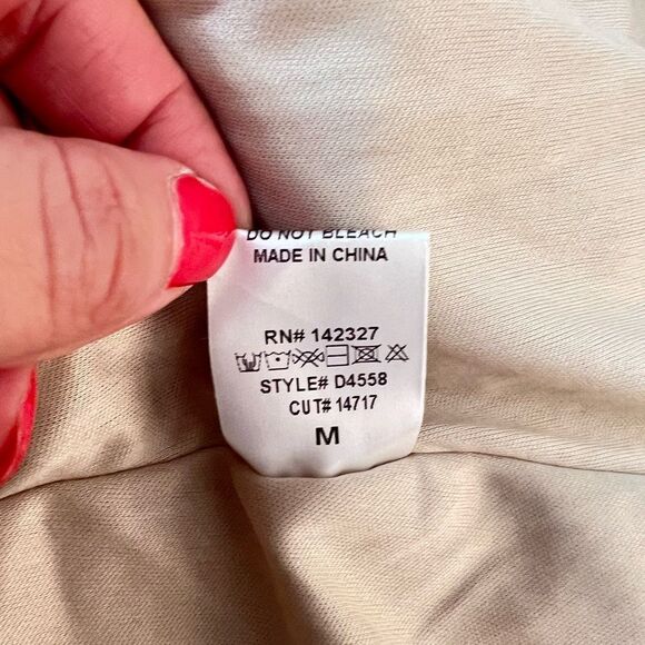 Altar’d’ State NWT Gold Mesh Sequin V-Neck Lined Bridesmaid Mini Dress Medium - Picture 11 of 12